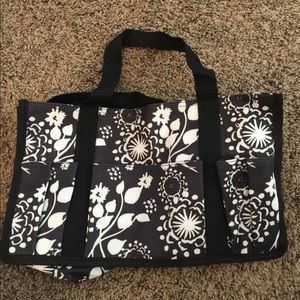Smaller Organizer Thirty One Bag.